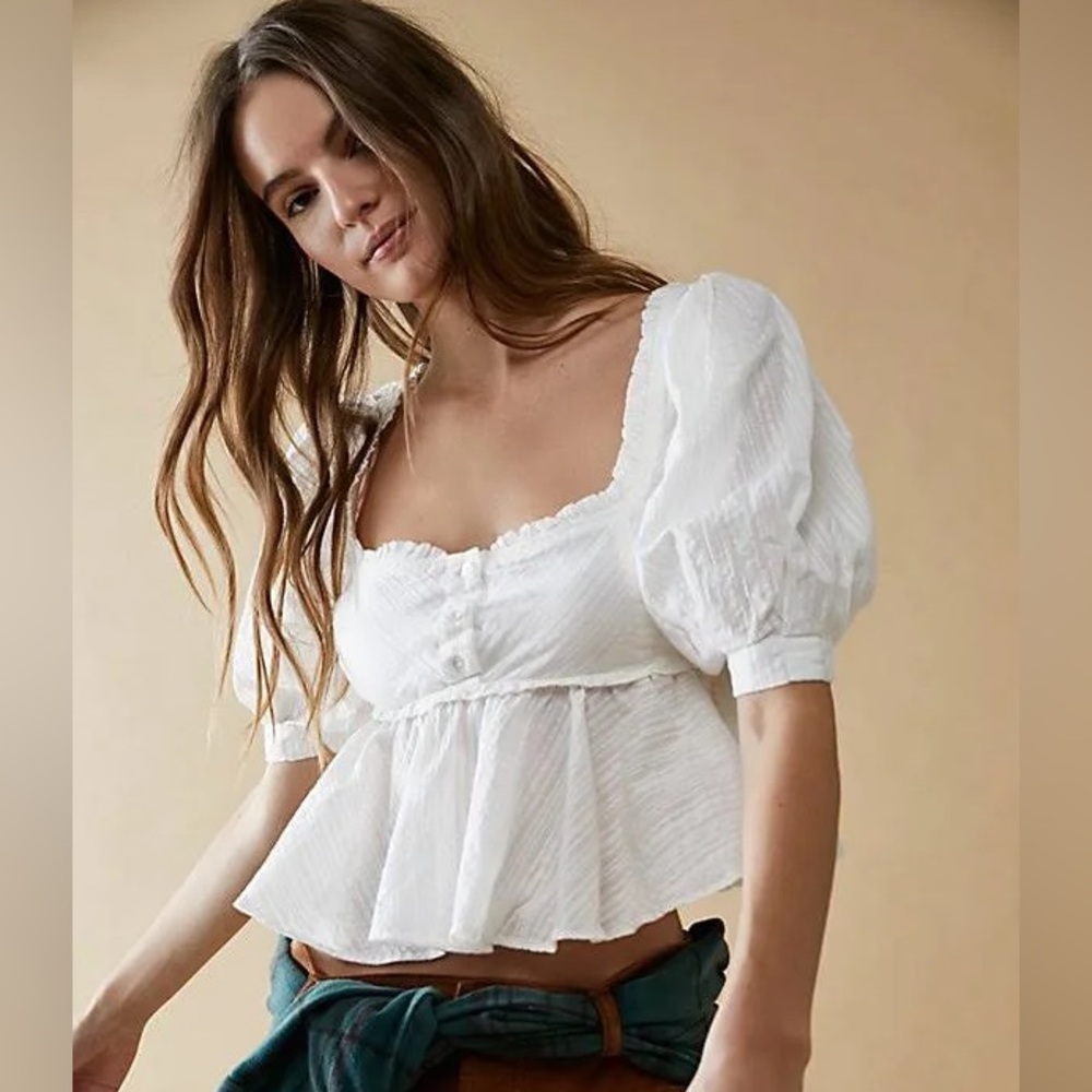 NWOT Free People Leave It To Me Babydoll Puff Sleeves Top in Ivory/White